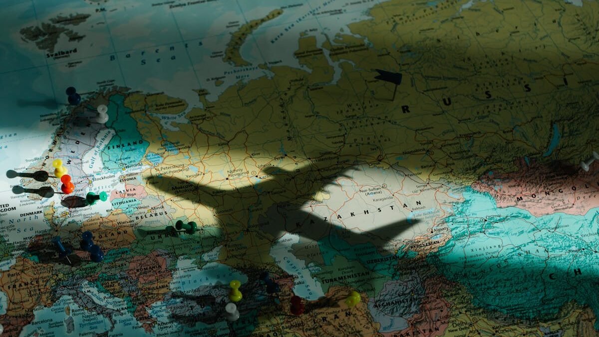 Lėktuvo šešėlis Europos žemėlapyje